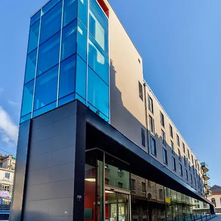 Modern Boutique Room In The City Center