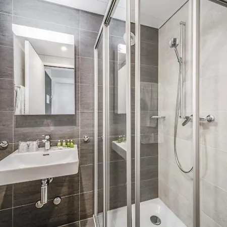 Modern Boutique Room In The City Center بيت ريفي مونترو